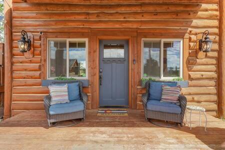 Cabin~Views~Heart Of Town~W&D~Fireplace~Kitchen Woodland Park Exterior foto